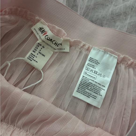 Coachella Elegant Pink Thule Pleated Skirt - Picture 5 of 6